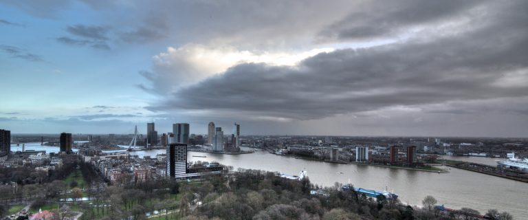 Zicht op Rotterdam-Zuid. Foto: Flickr Creative Commons/ Frans Schouwenburg